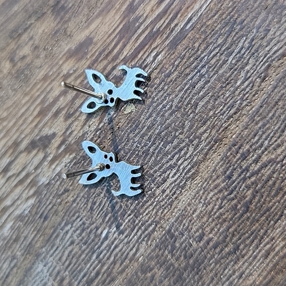 Tiny Chihuahua Silver Stainless Steel Post Earrings, unisex - Picture 5 of 6